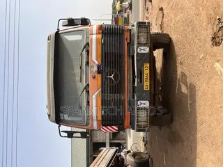 Single Axle Mercedes Benz V8