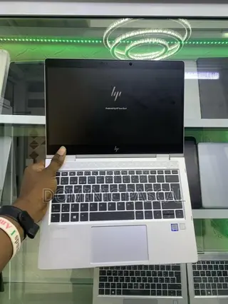 Laptop HP EliteBook 830 G6 8GB Intel Core i5 SSD 256GB