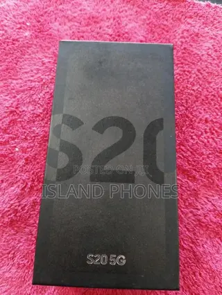 New Samsung Galaxy S20 128 GB Black