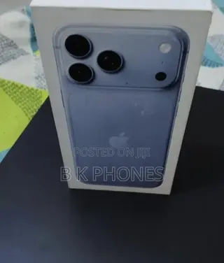 New Apple iPhone 18 Pro Max 256 GB Blue