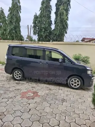 8 Seater Toyota Voxy for Rental