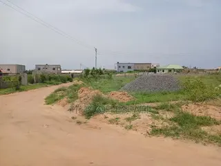 Secure Plot at Avenue 302, Prampram – Easy Access From the Junction
