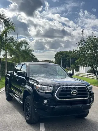 Toyota Tacoma SR5 Double Cab 5' Bed V6 AT 2023 Black