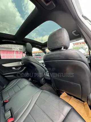 Mercedes-Benz C300 Sport 4Matic Sedan AWD (2.0L 4cyll 7A) 2016 Gray