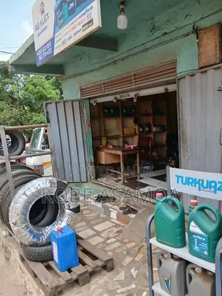 Magazine Newroad Shop for Rent
