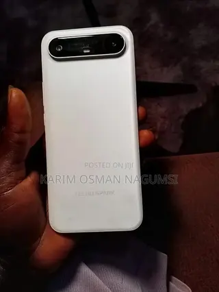 New Tecno Spark Slim 256 GB White
