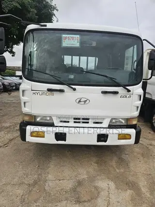 Hyundai Mighty