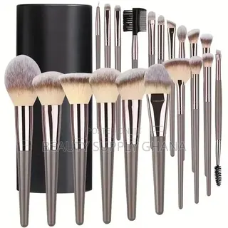 Makeup Brushes G