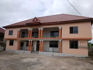 Furnished 2bdrm House in Born To Pray Estate, Ejisu-Juaben Municipal