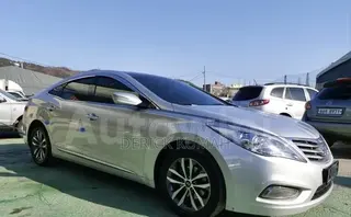 Hyundai Grandeur 2.2 CRDi 2012 Silver