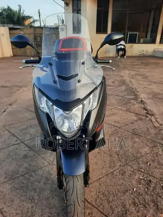 Honda 2020 Black