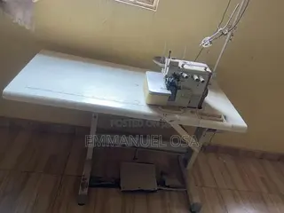 Knitting Machine – Used, Clean in Excellent Condition
