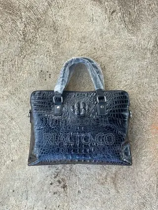 Men's Waterproof Crocodile Textured Briefcase