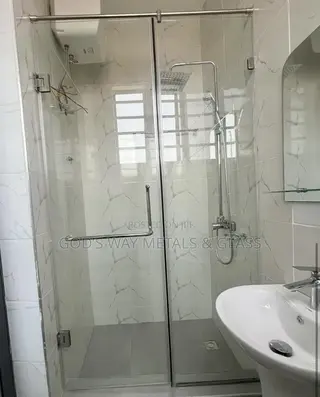 Bathroom Glass Enclosure