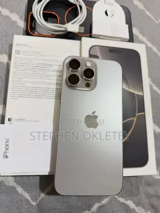 New Apple iPhone 15 Pro Max 256 GB Silver