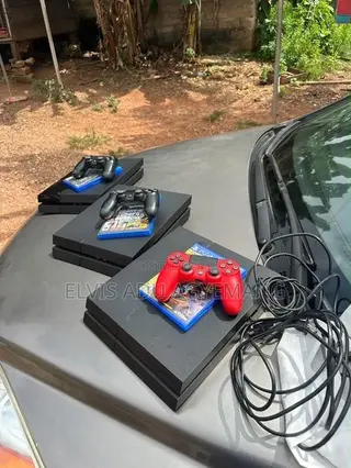 Ps4 Console