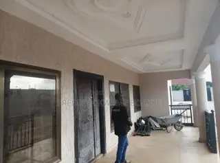 6bdrm House in Brother K Estate, Kumasi Metropolitan for rent