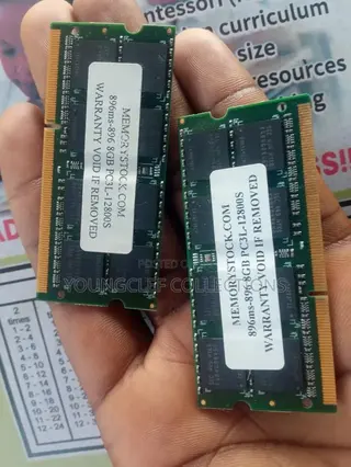 16GB DDR3 RAM and Screen 14.0"