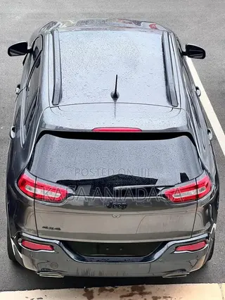 Jeep Cherokee Latitude 4x4 2018 Gray