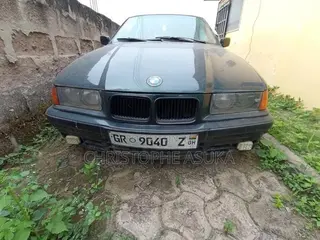BMW 318i 1999 Green