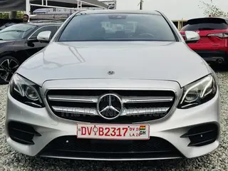 Mercedes-Benz E300 2018 Silver