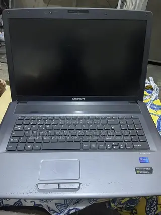 Laptop Medion 8GB Intel Core i5 HDD 750GB
