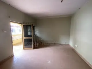 2bdrm Apartment in Ashomang for rent
