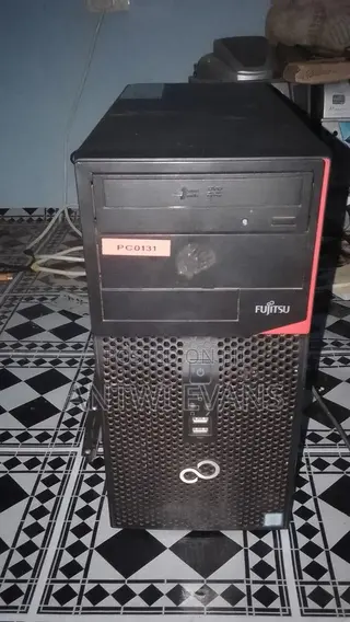 Desktop Computer Fujitsu Esprimo D538 12GB Intel Core i5 HDD 1T