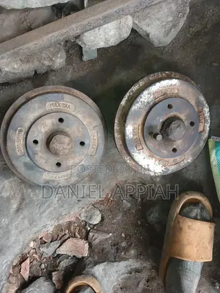 Kia Avella Back Hub