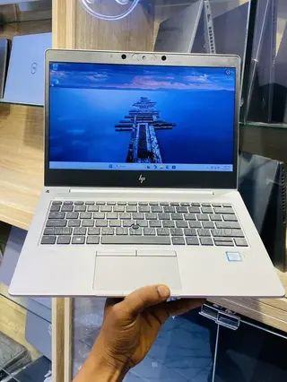Laptop HP EliteBook 830 G6 8GB Intel Core i5 SSD 256GB