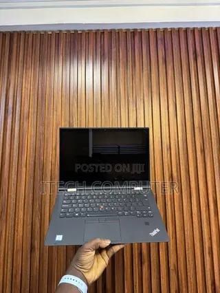 Laptop Lenovo ThinkPad X1 Yoga 16GB Intel Core i7 SSD 256GB