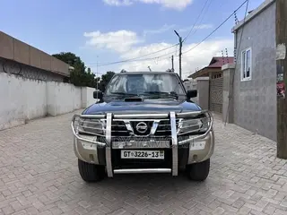 Nissan Patrol 2008 Green