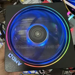 AMD Cpu Cooler Wraith Prism With RGB