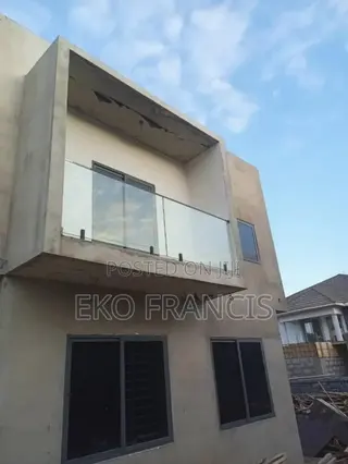 Balustrade Glass Balcony