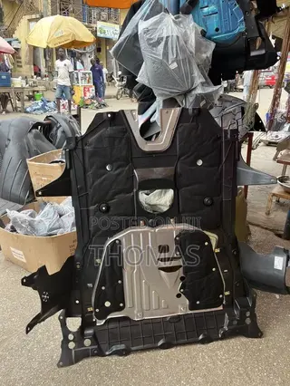 Honda CRV Engine Panel