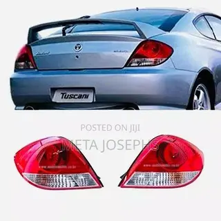 CNeat Home Used 2005-2006 Hyundai Tiburon/Tuscani Taillight Pair