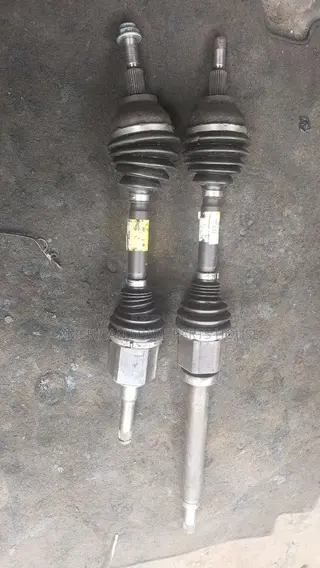 Ford Escape 2013-2019 Shaft Pair