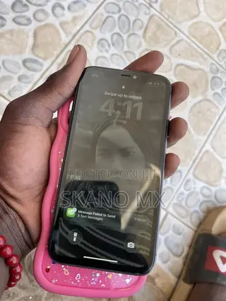 Apple iPhone 11 64 GB Black