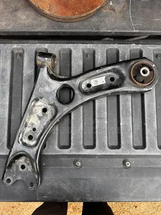 2018-2023 Hyundai Kona Driver Side Lower Arm