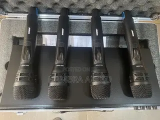 Shure Wireless Microphone 4 in 1 Mx4100