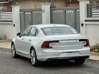 Volvo S90 T6 Momentum AWD 2017 White