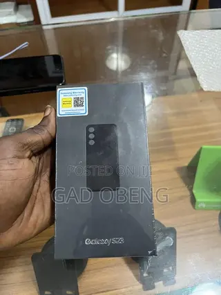 New Samsung Galaxy S23 128 GB Black