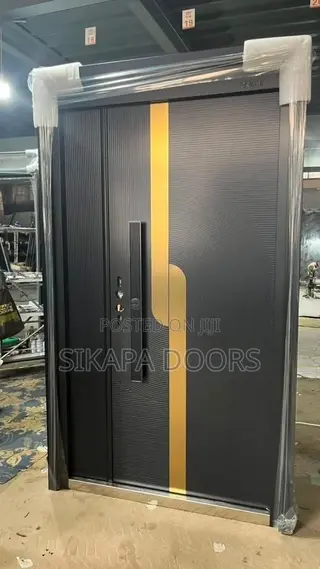 Beautiful Door in It Quality Available