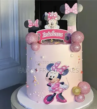 Kinds Character Cakes ( Micky Mouse)