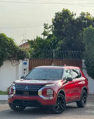 Mitsubishi Outlander 2024 Red