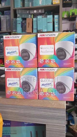 Hikvision Color Vu 4mp Camera/Ds-2cd1347g3-Liu