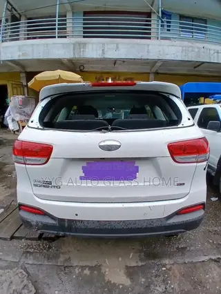 Kia Sorento Back/Rear Windscreen 2016,2017,2018,2019