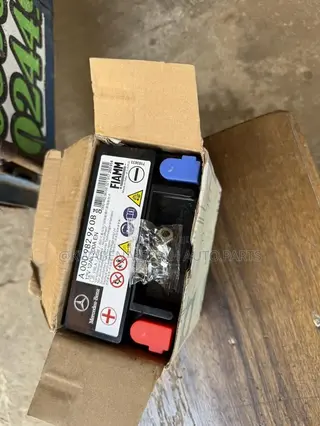 Original Mercedes Benz Axiliary Battery Available for All Cars