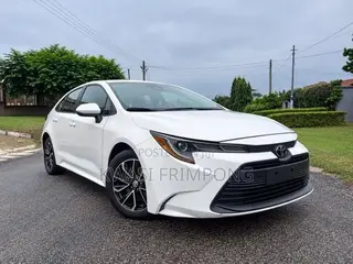 Toyota Corolla 2025 White