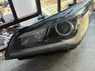 Hyundai Genesis Headlight